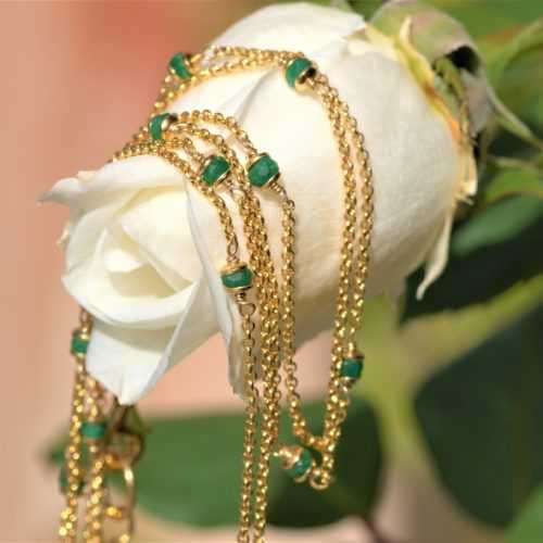 Collana a rosario con smeraldi