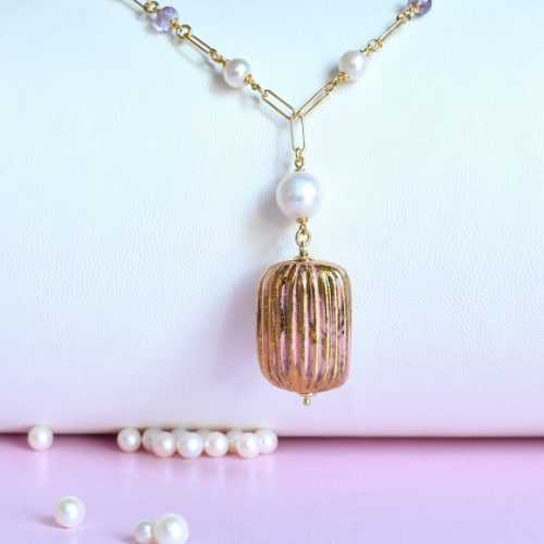 Collana con ametista, perle e ceramica dipinta oro 24k